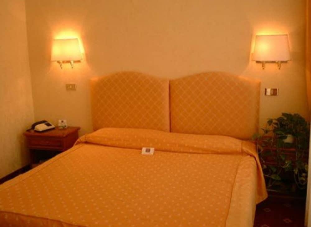 Gh Hotel San Giusto Рим Номер фото