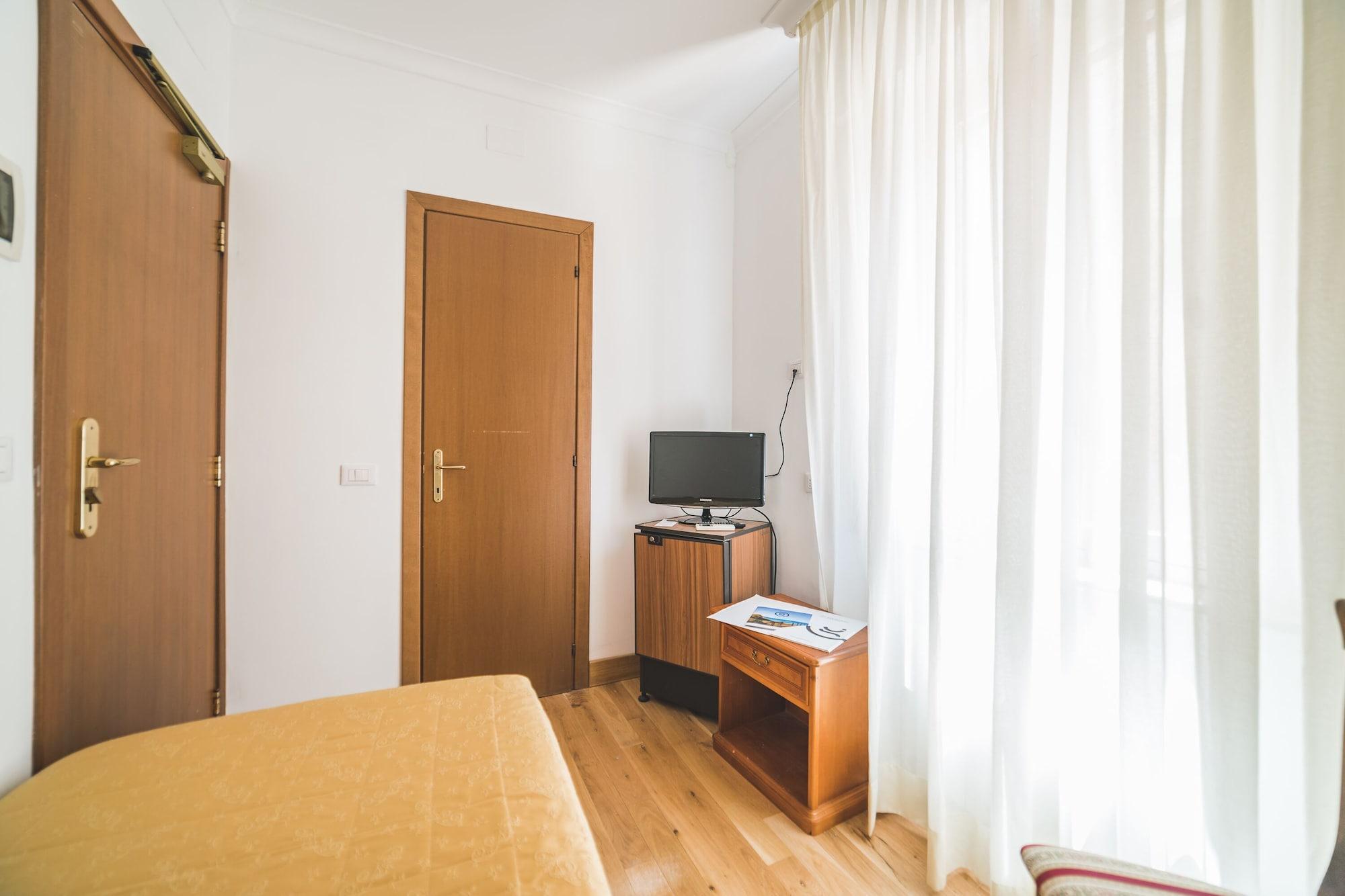 Gh Hotel San Giusto Рим Екстер'єр фото